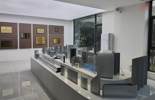 鋁擠壓行業高端化發展 四川三星新材料科技與SMM交流技術開發與產業升級